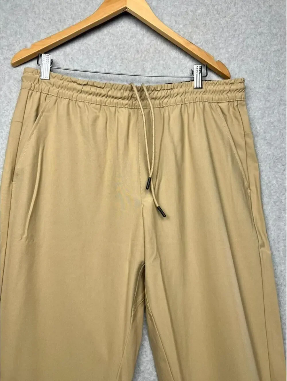 Quiksilver Men's Tech Jogger Pants L Tan Khaki Outdoor Stretch Hiking Utility